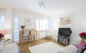 Sublime Flat With Thames View